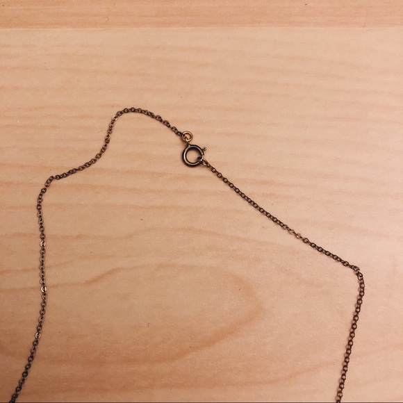 GLDN layered & long | necklace - Picture 3 of 3